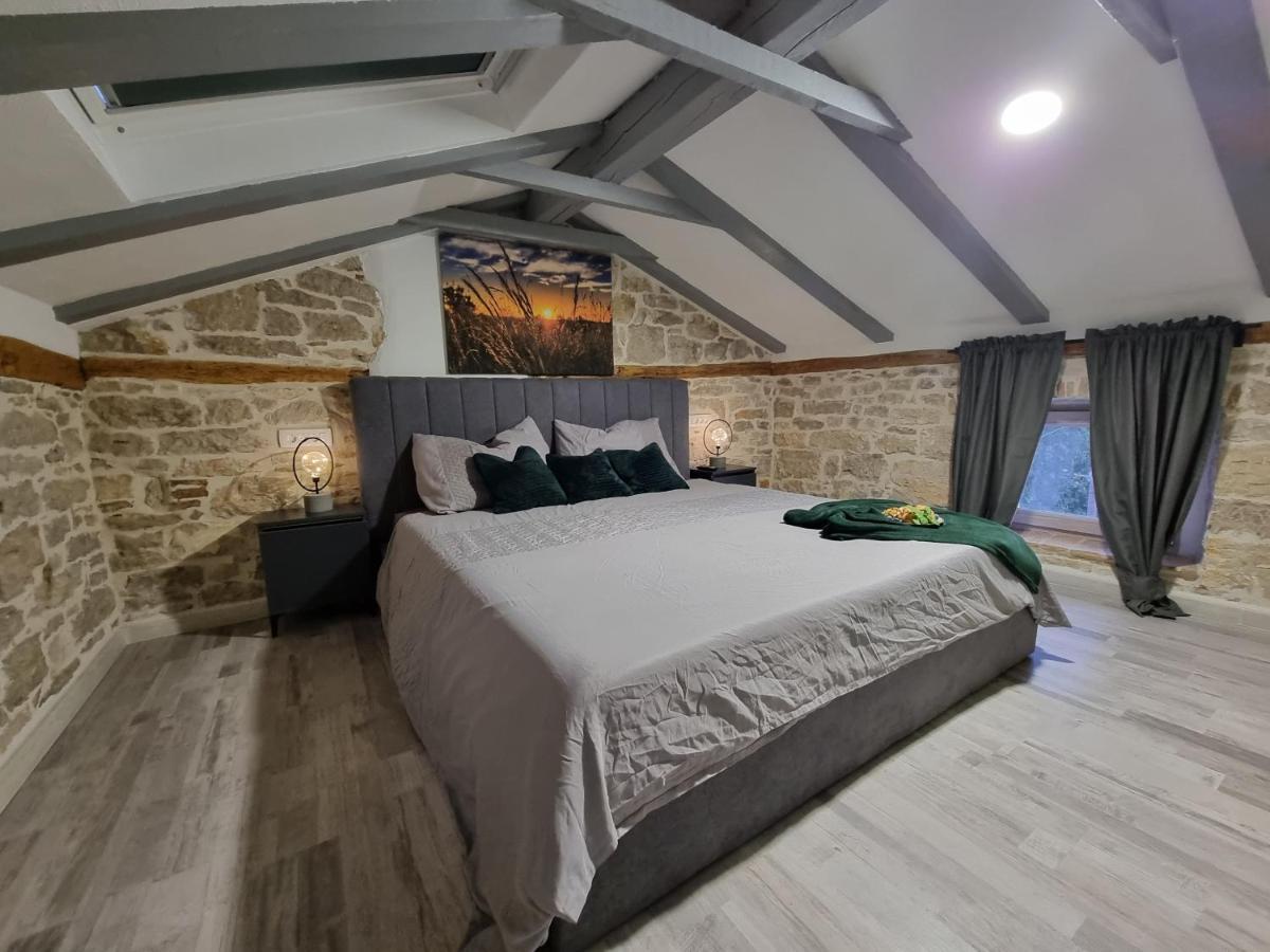 Vela & Vega Apartment Visnjan Ngoại thất bức ảnh
