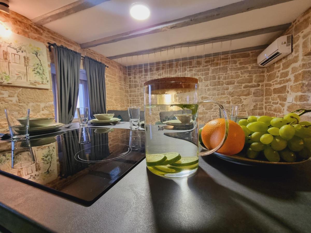 Vela & Vega Apartment Visnjan Ngoại thất bức ảnh